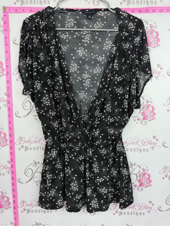 Banana Republic Tops - Banana Republic Black and White Floral Wrap Blouse